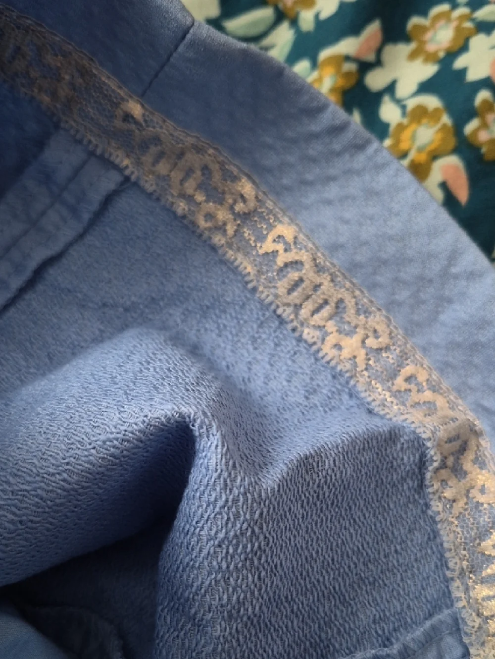 Lilly Pulitzer Powder Blue Sheath Dress with Gold Beaded V-Neck Size 4 - Picture 16 of 16